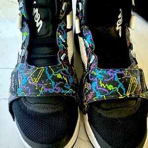 Men’s size 10 Jordan zoom air. Purchased September 2023. Worn inside only